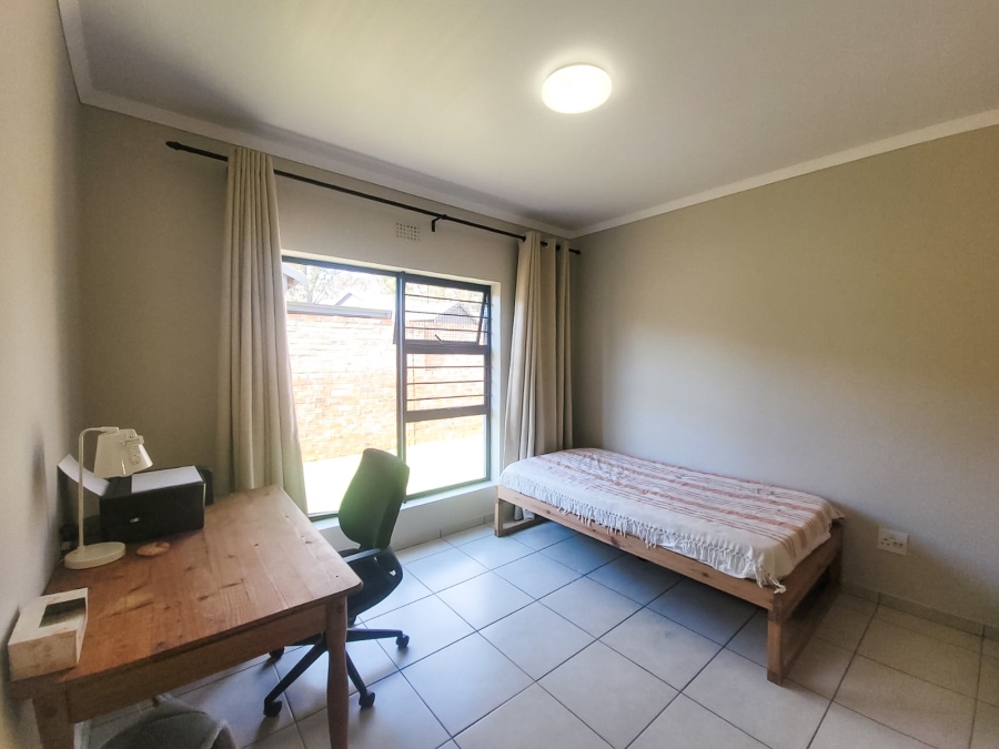 2 Bedroom Property for Sale in Van Der Hoff Park North West